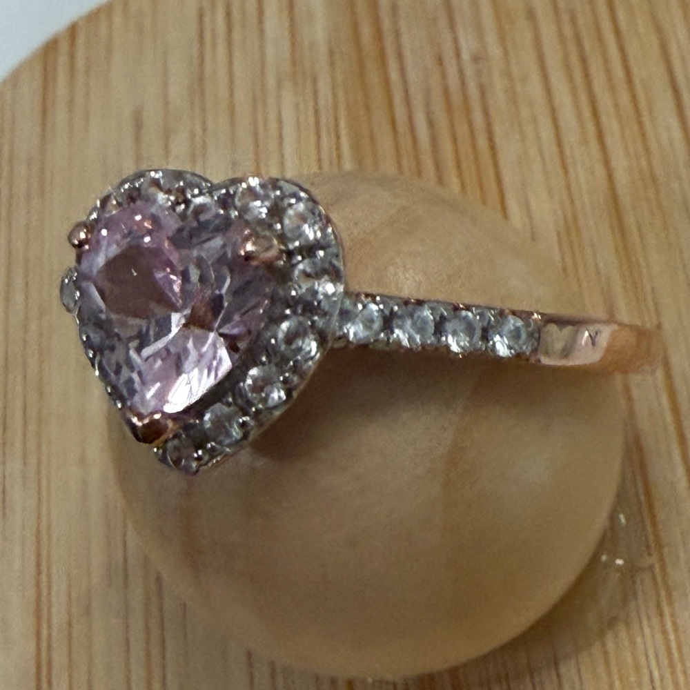 Heart Soul Pink Heart Stone Ring with Silver Accents Size 7 - Picture 3 of 4